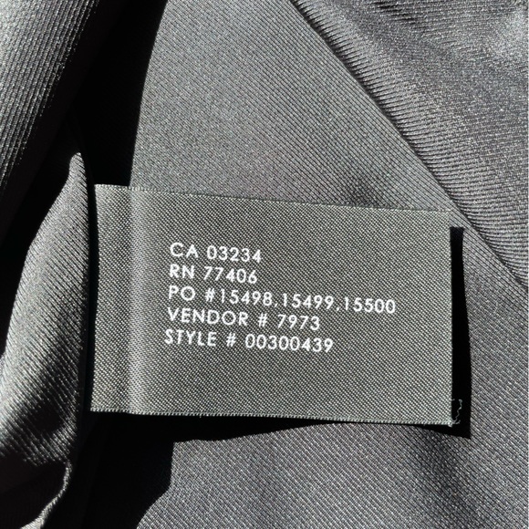 NWOT Club Monaco Black Pencil Skirt. Size 0 - Picture 8 of 10